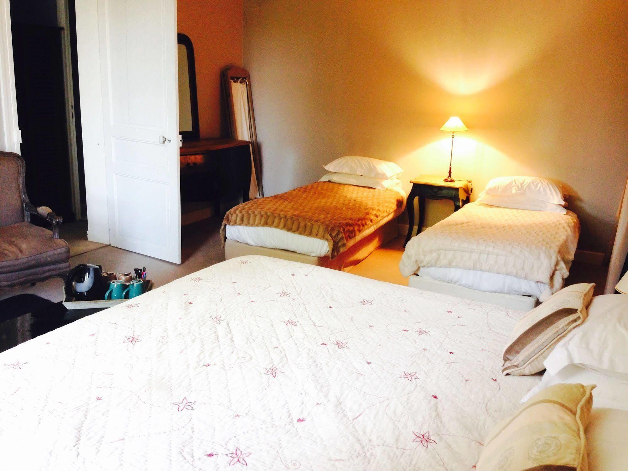 Hotel La Villa Saint-Pierre-dʼIrube Esterno foto