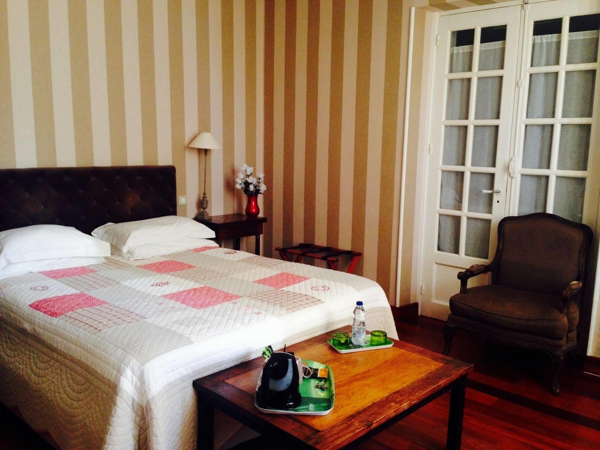 Hotel La Villa Saint-Pierre-dʼIrube Esterno foto